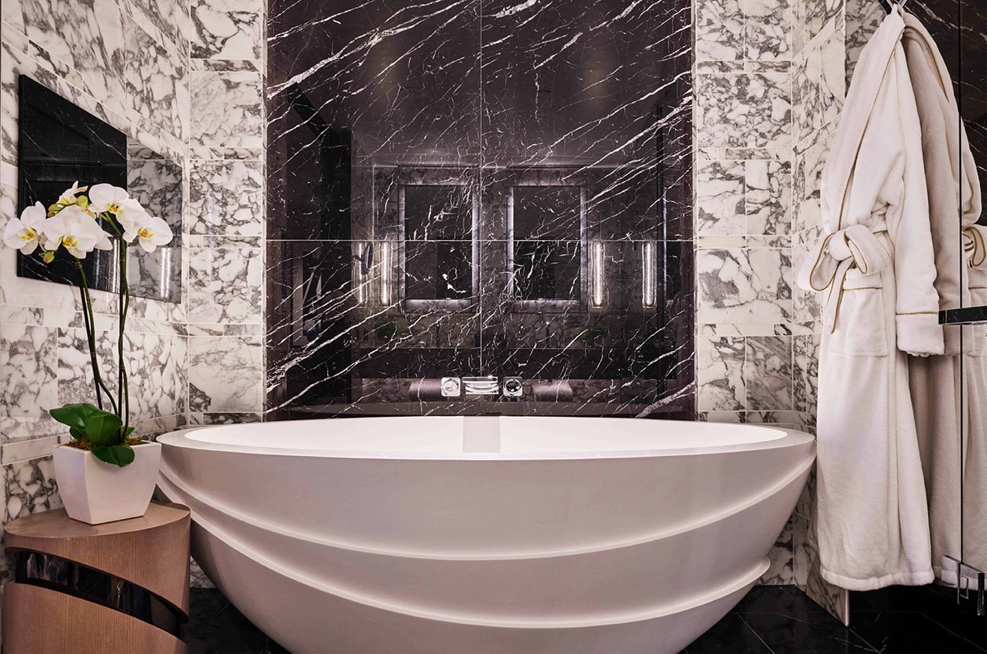 Stay at the Executive Harbour Bridge Suite Crown Sydney