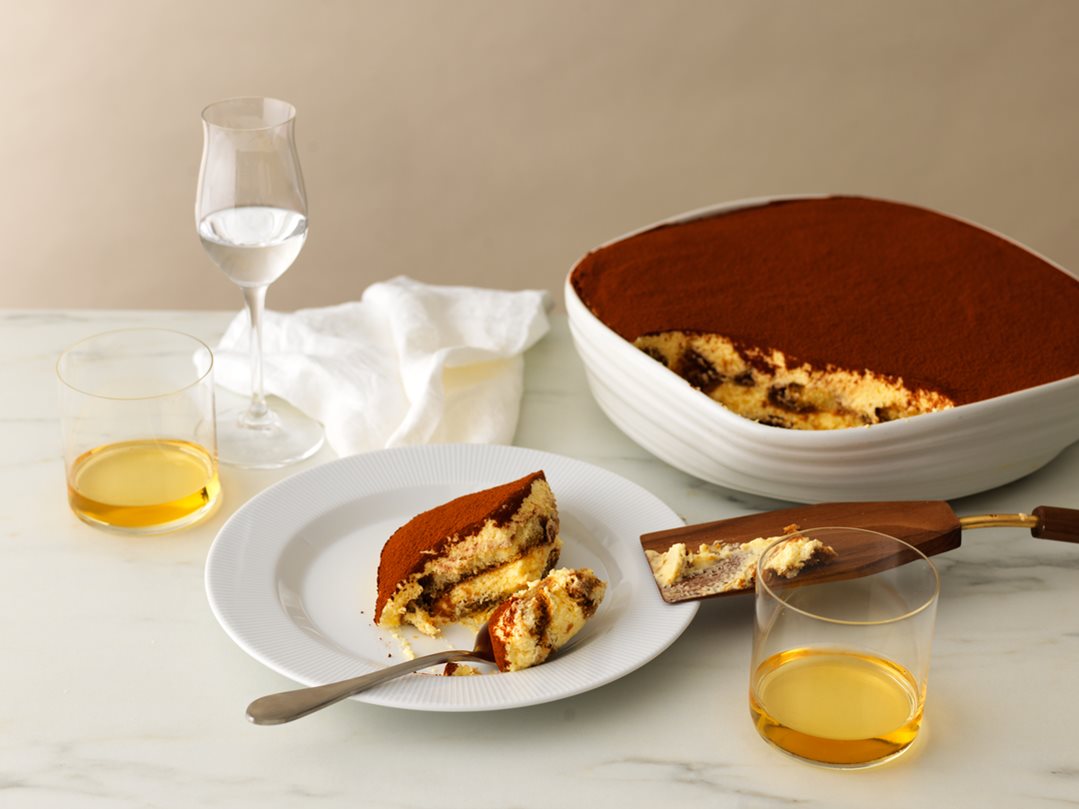 Crown Sydney a'Mare tiramisu served tableside