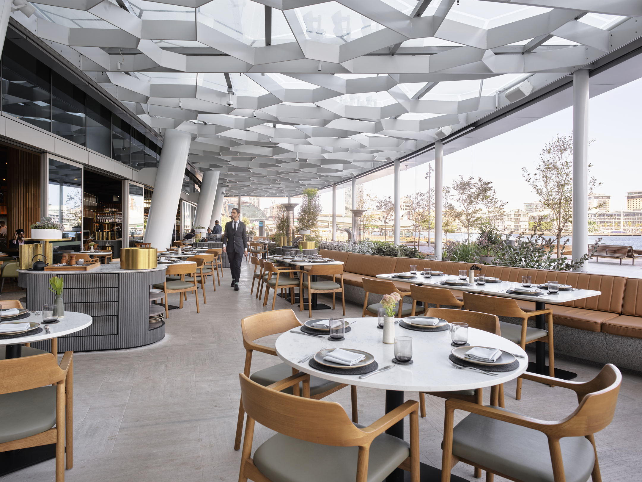 woodcut terrace dining